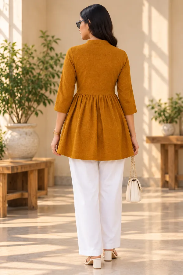 Mustard_Textured_Flared_Kurta_for_Women
