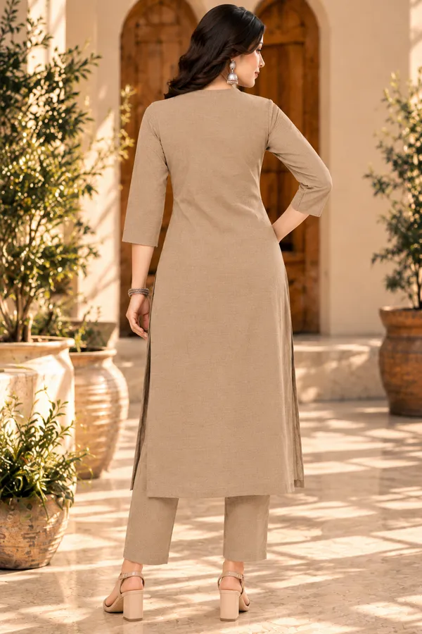 Beige_Straight_Fit_Kurta_Set_for_Women