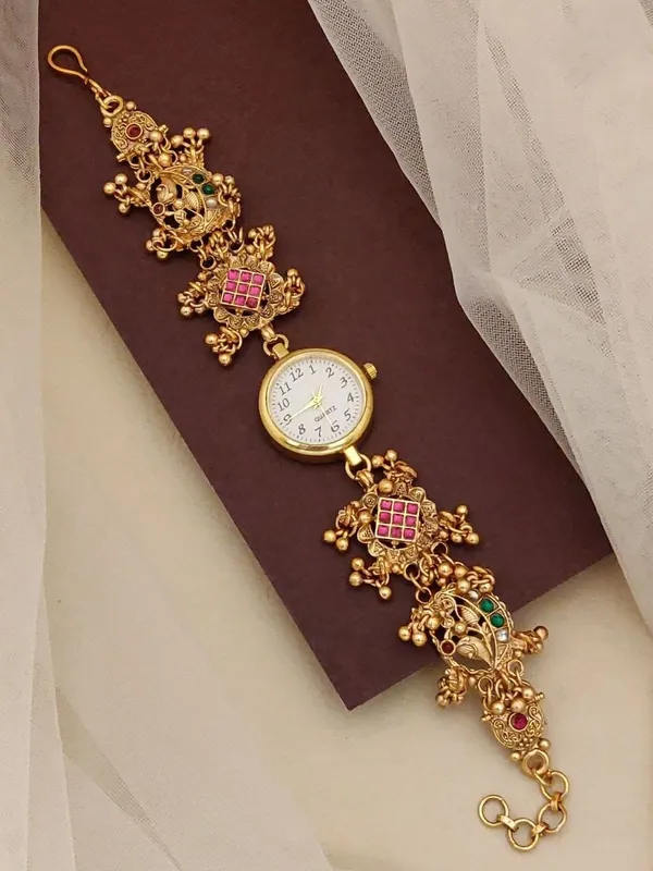 BRACELET_WITH_WATCH_FOR_GIRLS_AND_WOMAN