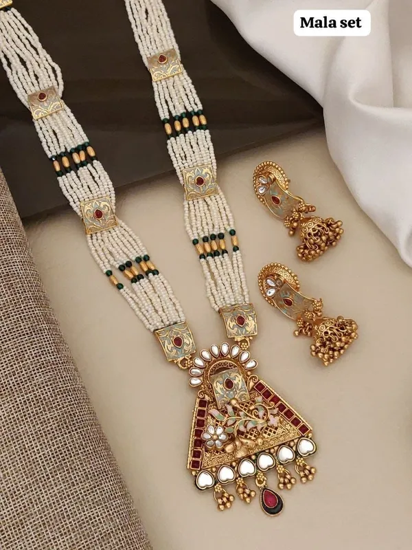 JEWELLERY_SET_FOR_WOMAN