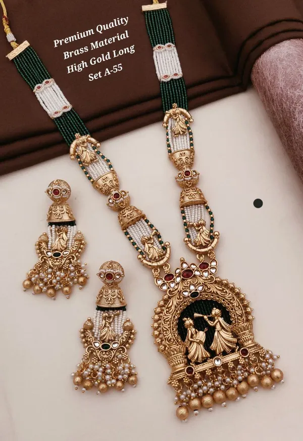 New_latest_stylish_jewellery_set_for_girls_and_woman