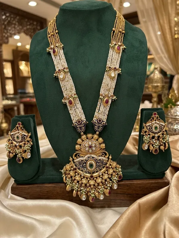 New_Latest_Stylish_Heritage_Long_Pearl_Jewellery_Set_With_Earrings_For_Woman