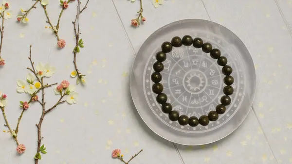 Silver_Pyrite_Beaded_Bracelet_For_Unisex