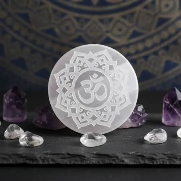 Clear_Selenite_Crystal_Plate_For_Altar_Decor