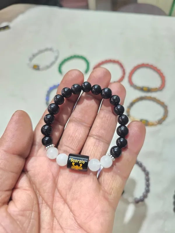 White_And_Black_Gemstone_Vrishchika_Scorpio_Zodiac_Bracelet