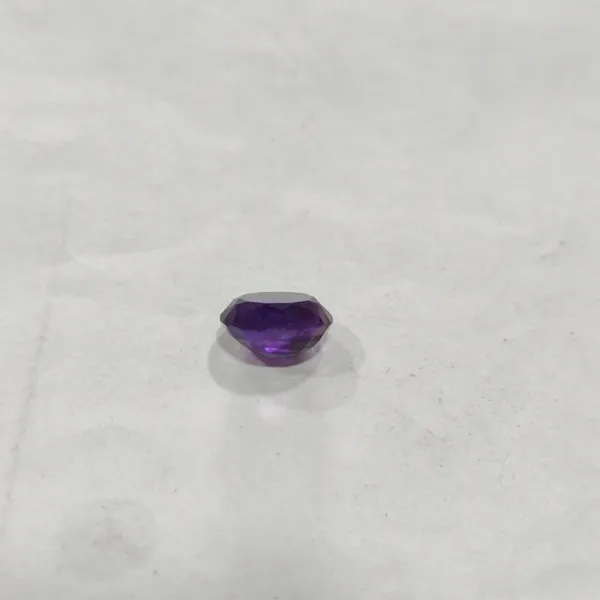 Natural_Amethyst_Healing_Crystal_Stone_For_Meditation