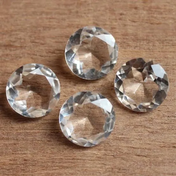 Clear_Quartz_Natural_Crystal_Stone