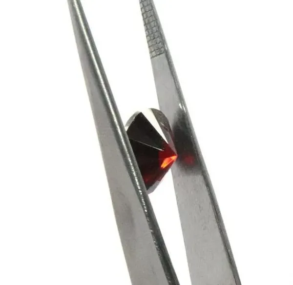 Red_Garnet_Natural_Crystal_Gemstone_Stone