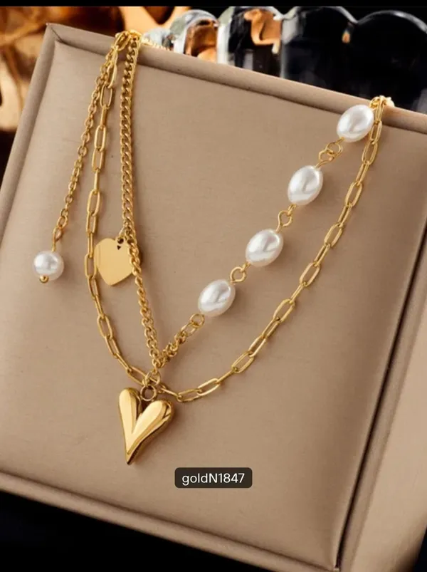Gold_Tone_Layered_Pearl_Heart_Necklace_for_Women