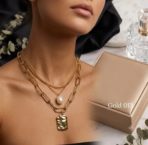 Gold_Tone_Alloy_Layered_Pearl_Drop_Face_Pendant_Necklace_For_Women