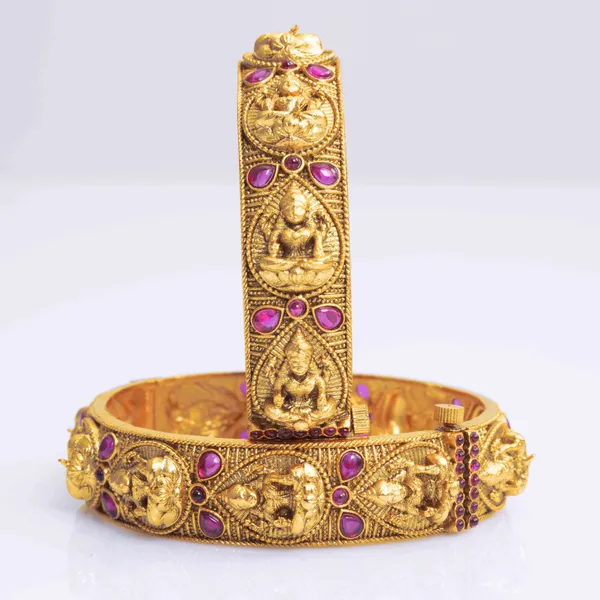 Divine_Laxmi_Gold_Plated_Bangle_K_978_Red