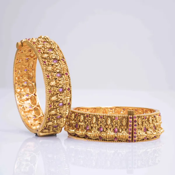 Handcrafted_Laxmi_Gold_Plated_Bangle_K_990_Red