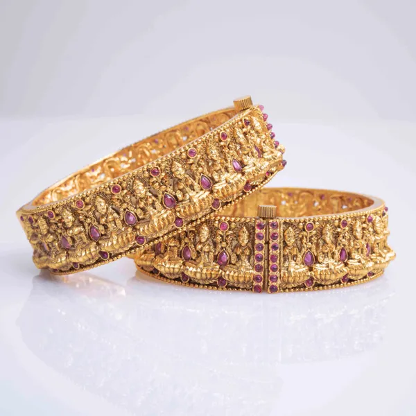 Handcrafted_Laxmi_Gold_Plated_Bangle_K_990_Green
