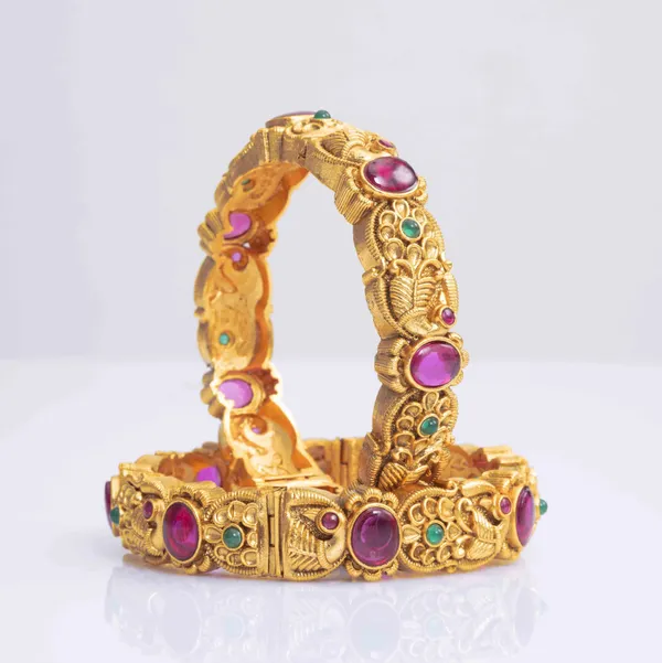 Antique_Heritage_Gold_Plated_Bangle_R_619_Green