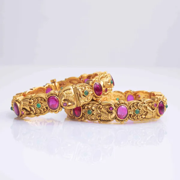 Antique_Heritage_Gold_Plated_Bangle_R_619_Green