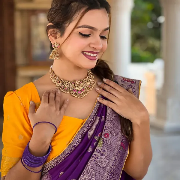 Royal_Roots_Necklace_Set_K_1214_Red