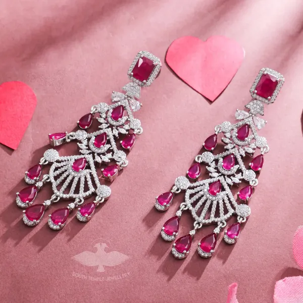 Earring_Default_Title