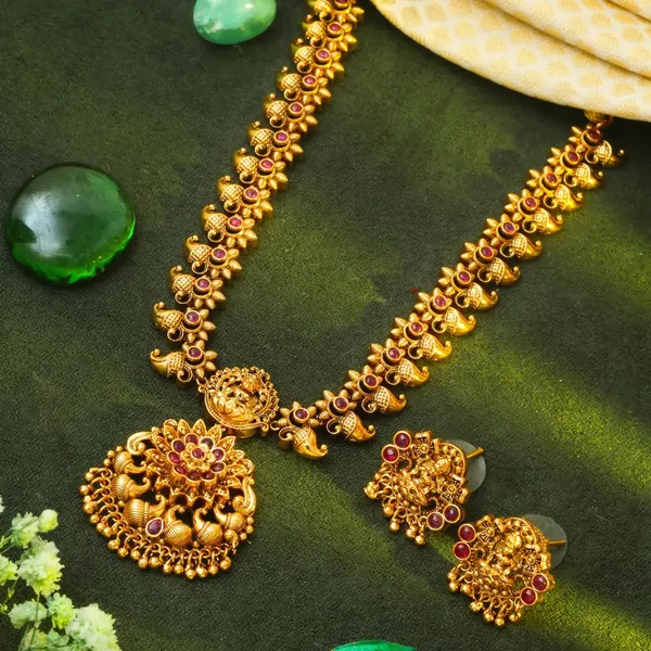 Laxmi_Blessings_Necklace_Set_Design_T_43_Red