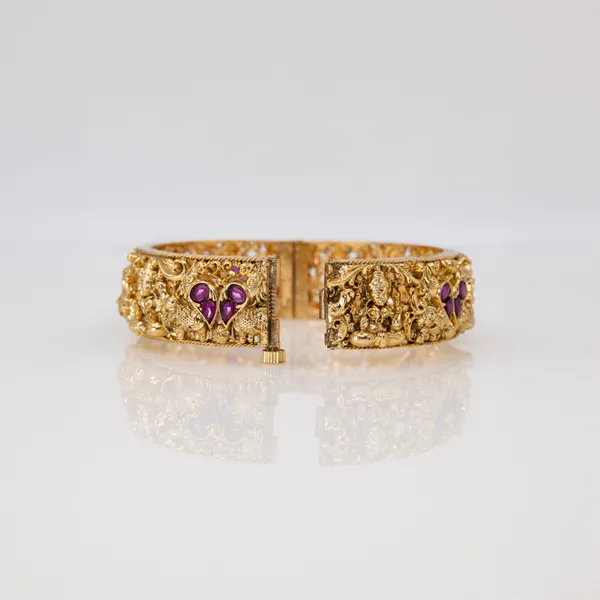 Handcrafted_Gold_Plated_Paired_Bangles_V_1767_Green