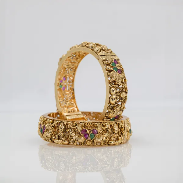 Handcrafted_Gold_Plated_Paired_Bangles_V_1767_Green