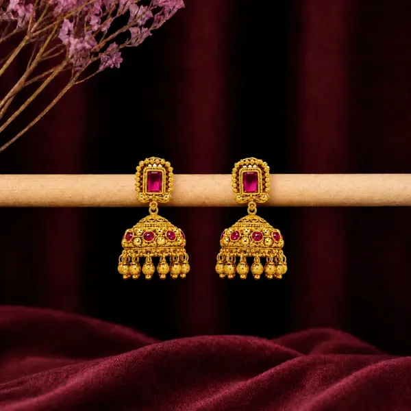 Antique_Small_Gold_Plated_Jumka_T_15_Red