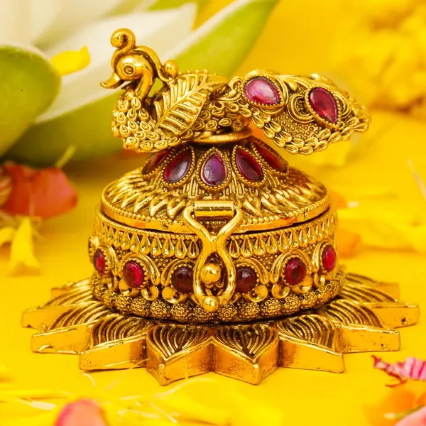 Peacock_Design_Sindoor_Box_T_68_Red