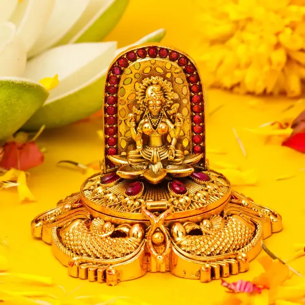Antique_Finish_Handcrafted_Laxmi_Sindoor_Box_T_66_Red