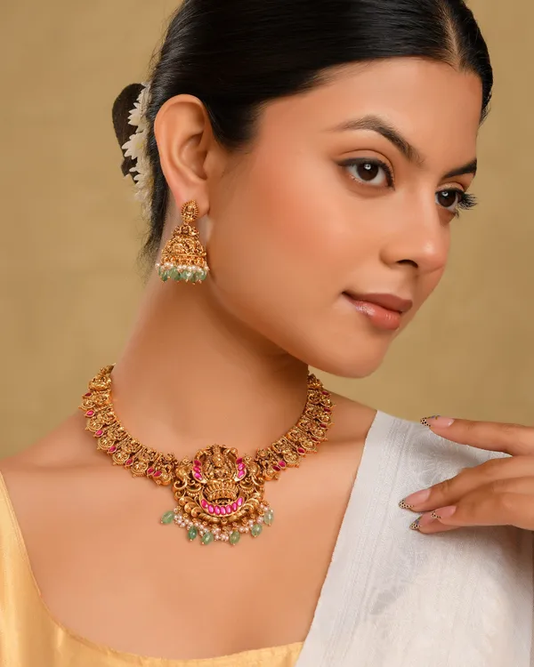 Divine_Lakshmi_Temple_Short_Necklace_Set_J_138_Green