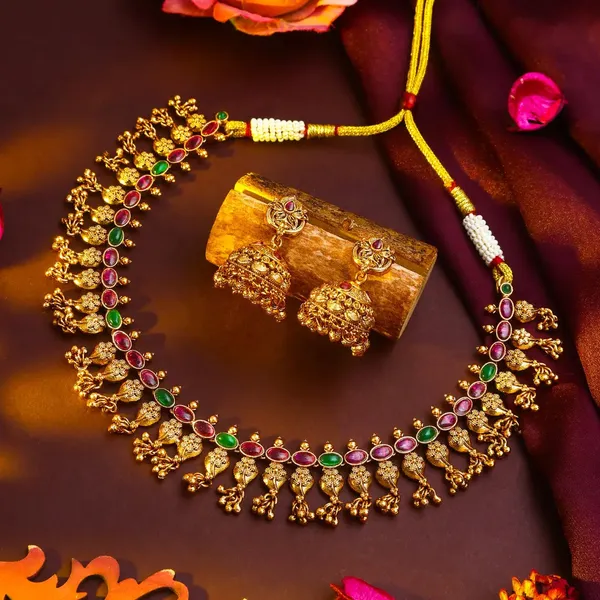 Ethnic_Elegance_Temple_Necklace_Set_Green