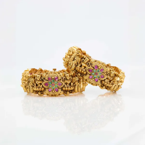 Divine_Lakshmi_Antique_Temple_Bangle_V_1265_Red