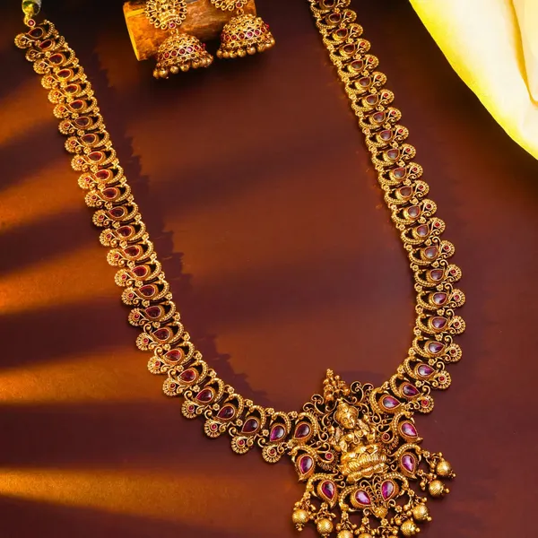 Antique_Laxmi_Motif_Long_Necklace_Set_K_1384_Red
