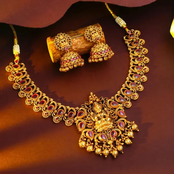 Antique_Laxmi_Gold_Plated_Short_Necklace_Set_V_690_Red