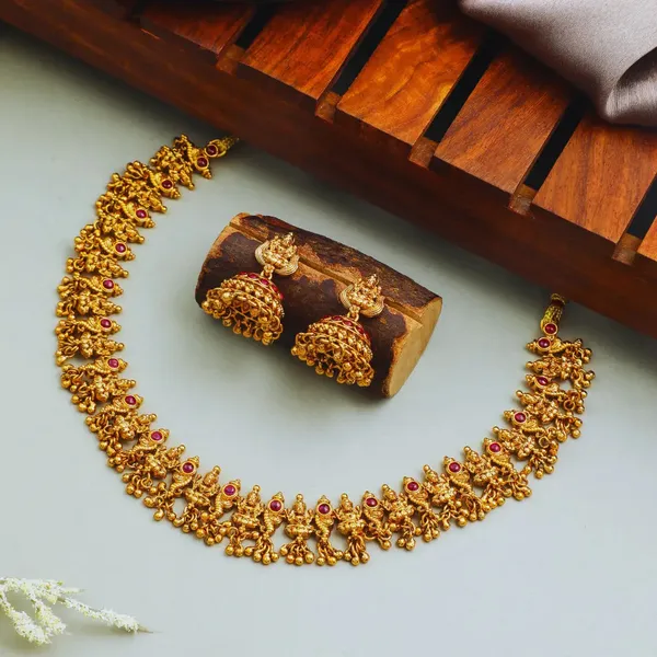 Antique_Gold_Plated_Temple_Necklace_Set_Bridal_Short_Design_K_1835_Red