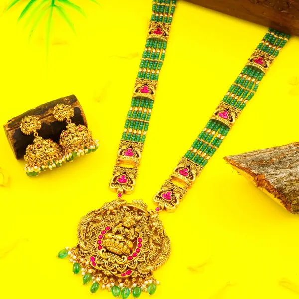 Temple_Jewellery_Pendant_Set_With_Laxmi_Design_Gold_Plated_Bridal_Style_J_1370_Red