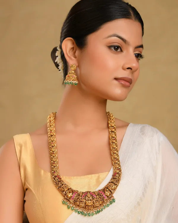 Ethnic_Temple_Jewellery_Long_Necklace_Set_With_Laxmi_Design_J_1237_Red