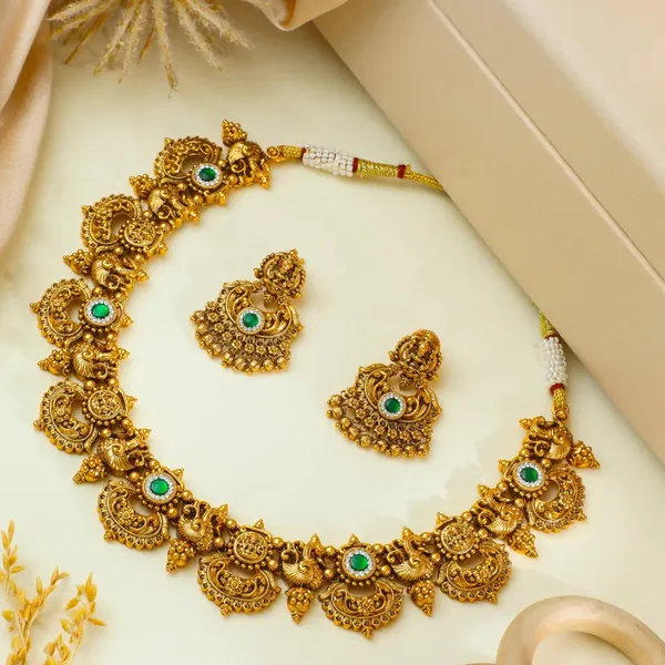 Antique_Gold_Temple_Necklace_Set_South_Indian_Bridal_J_936_Green