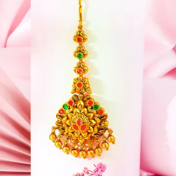 Traditional_Temple_Jewellery_Maang_Tikka_With_Multicolor_Stones_J_1280_Green