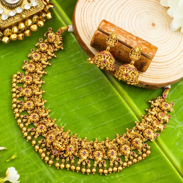 Lakshmi_Temple_Jewellery_Short_Necklace_Set_With_Jhumka_Earrings_K_1910_Red