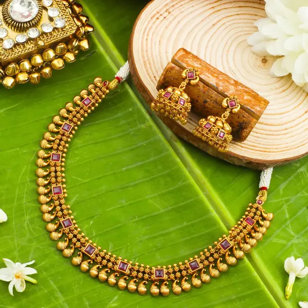 Traditional_Temple_Jewellery_Short_Necklace_Set_With_Ruby_Stones_J_1764_Red