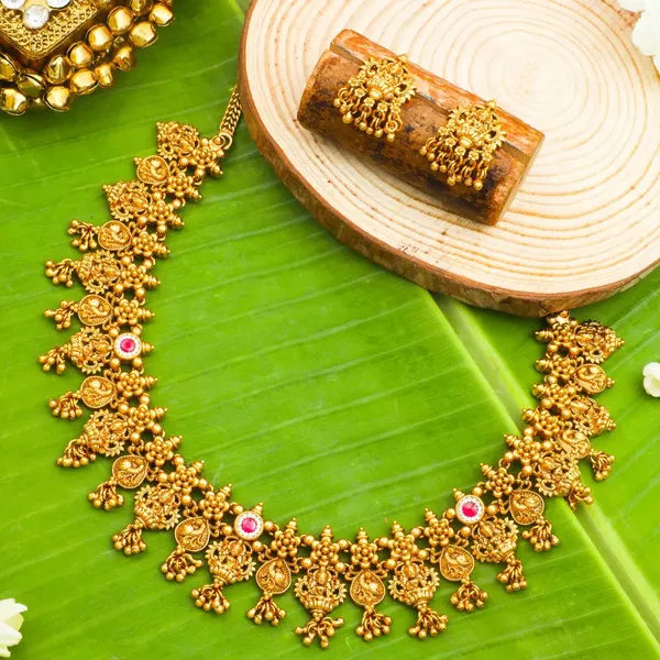 Gaja_Kasu_Temple_Jewellery_Short_Necklace_Set_For_South_Indian_Bridal_J_937_Red
