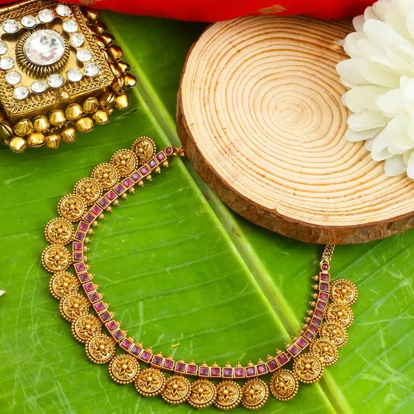 Pushpa_Dwi_Temple_Jewellery_Short_Necklace_Set_With_Dual_Floral_Design_K_1858_Red