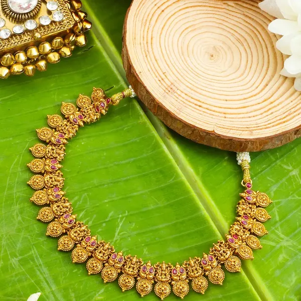 Mangala_Dori_Temple_Jewellery_Short_Necklace_Set_With_Thread_Design_K_1801_Red