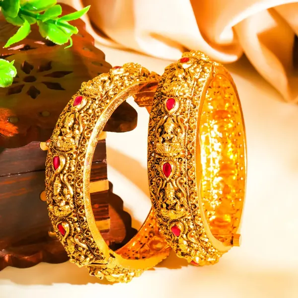 Mrinalika_Kangan_Kada_Bangle_Gold_Plated_Lotus_Stem_Temple_Bangle_J_273_Red