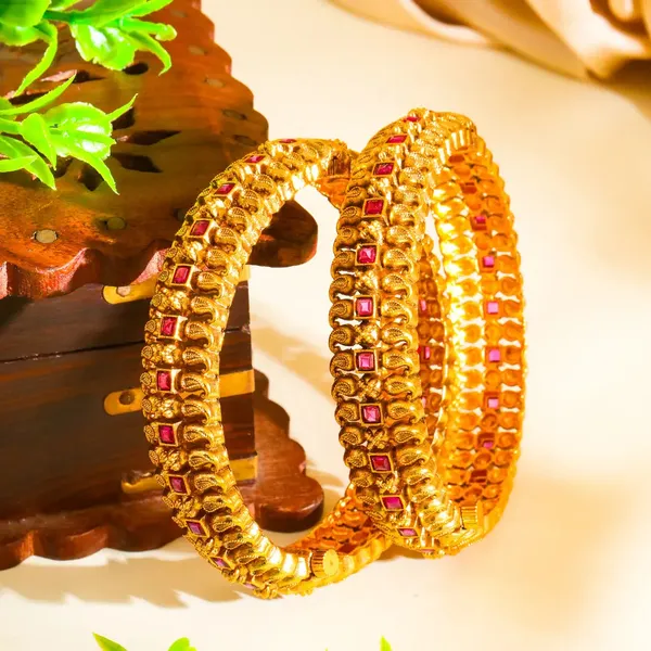 Annapurna_Valaya_Kada_Bangle_Gold_Plated_Abundance_Temple_Bangle_V_2335_Red
