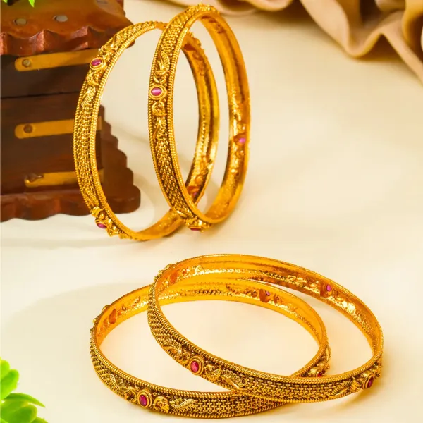 Shruti_Lahari_Paired_Bangle_Gold_Plated_Sacred_Music_Wave_Bangle_Set_V_2567_Red_Pack_Of_4