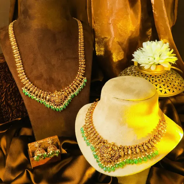 Sharada_Vilasam_Combo_Necklace_Set_Gold_Plated_Temple_Jewellery_K_1895_Red