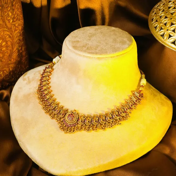 Swarna_Pachi_Kamalam_Haar_Short_Necklace_Set_Gold_Plated_Temple_K_1883_Red
