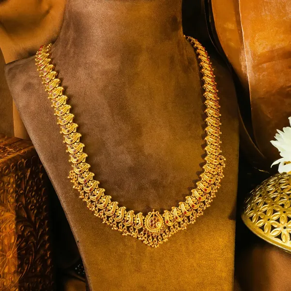 Antique_Manga_Swarna_Mala_Long_Necklace_Set_Gold_Plated_Temple_Jewellery_K_1884_Red