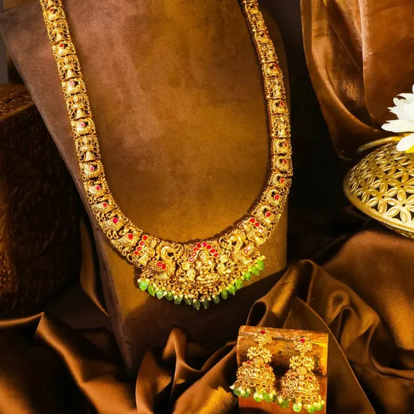 Navaratna_Kamalam_Swarna_Haar_Long_Necklace_Set_Gold_Plated_Temple_J_1028_Red