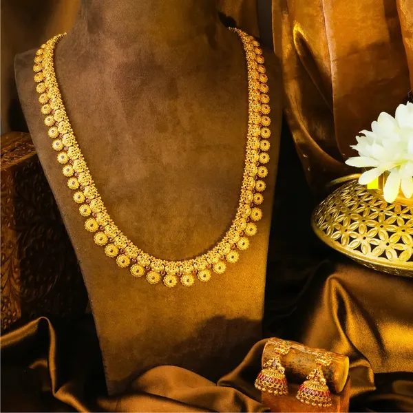 Swarna_Manga_Pachi_Haar_Long_Necklace_Set_Gold_Plated_Temple_Jewellery_K_1923_Red